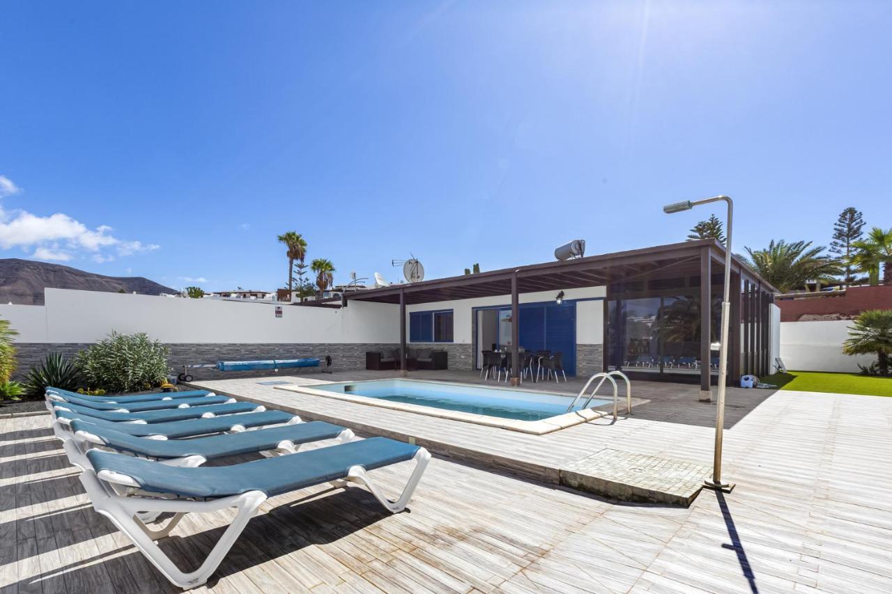 Villa Soleada - Vipvipvillas Playa Blanca  Exterior photo