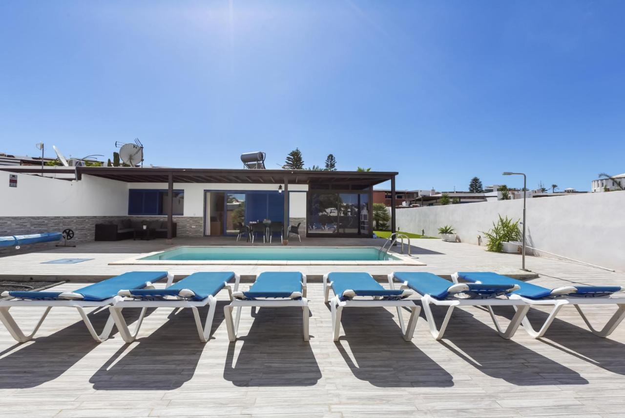 Villa Soleada - Vipvipvillas Playa Blanca  Exterior photo
